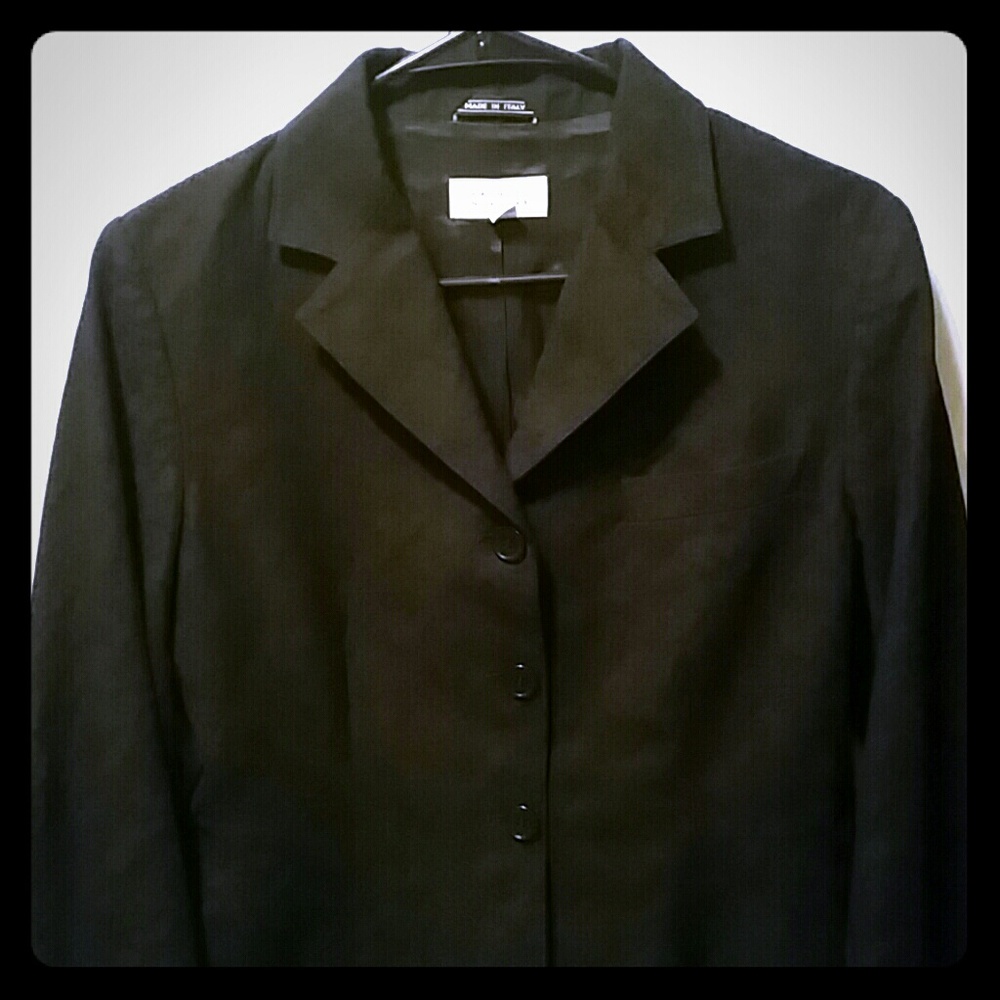 Barney's Women's black Blazer